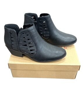 Black Women's Cutout Ankle Booties with Low Heel